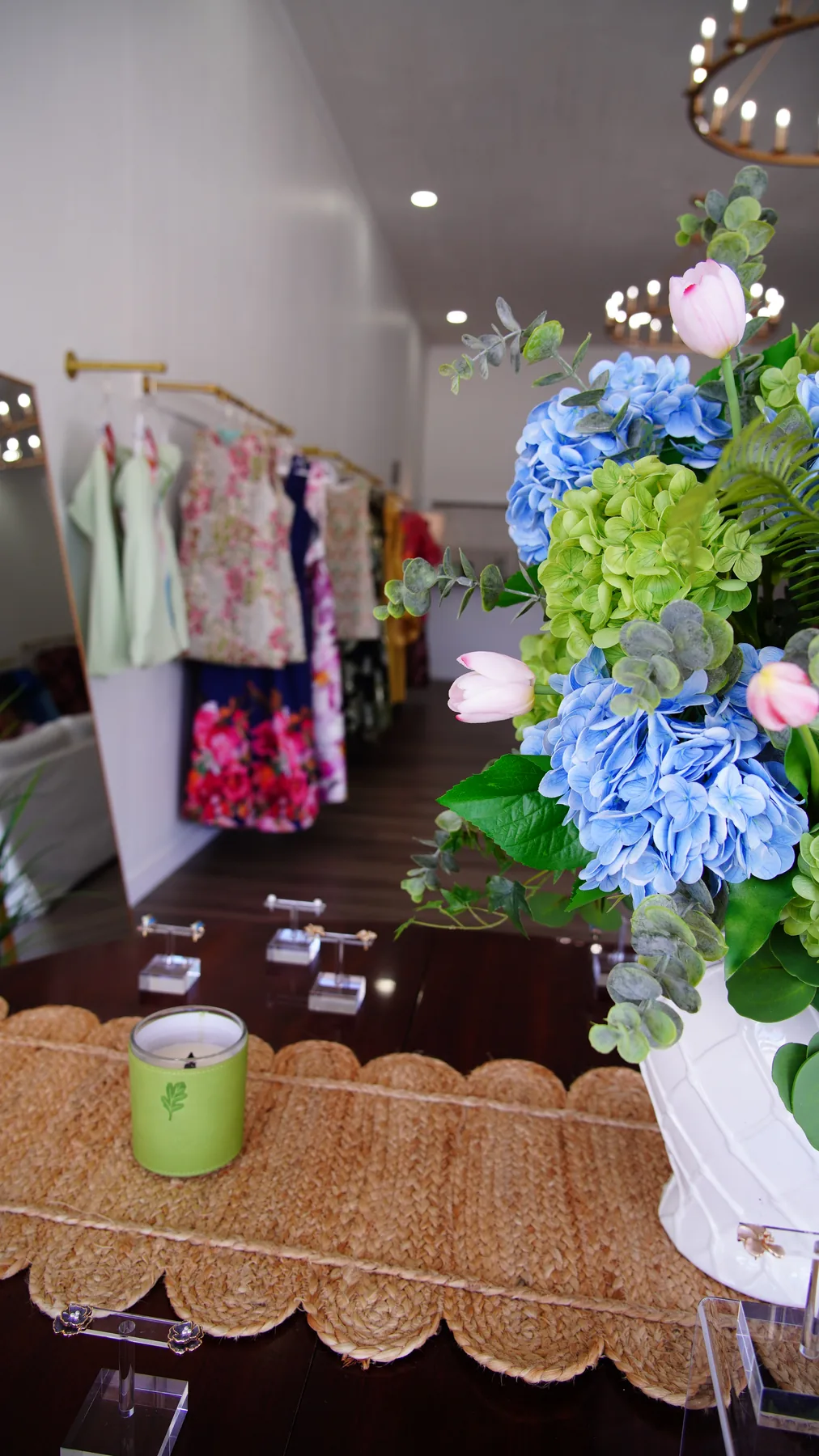 Flowers and thoughtful details inside Occasions